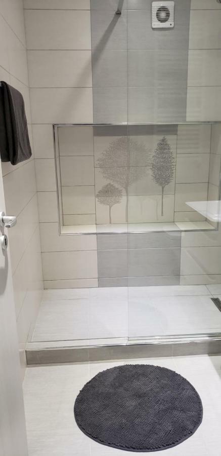 Paradise Apartament Brassó Kültér fotó